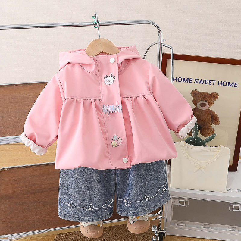 Girls' Outfit 2026 New Fashionable Stylish Children's Baby Girl Spring and Autumn Hooded Candy Bear Three-Piece Set