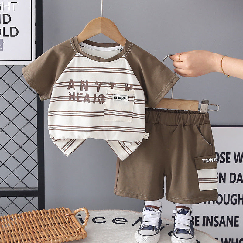 Boys' striped letter short-sleeve set, baby clothes, summer outfit for infants and children, two-piece children's clothing, trendy style