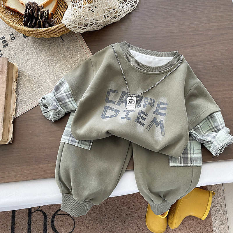 Boys' outfit stylish and fashionable letter necklace two-piece set baby spring trendy sweatshirt toddler clothing children's wear
