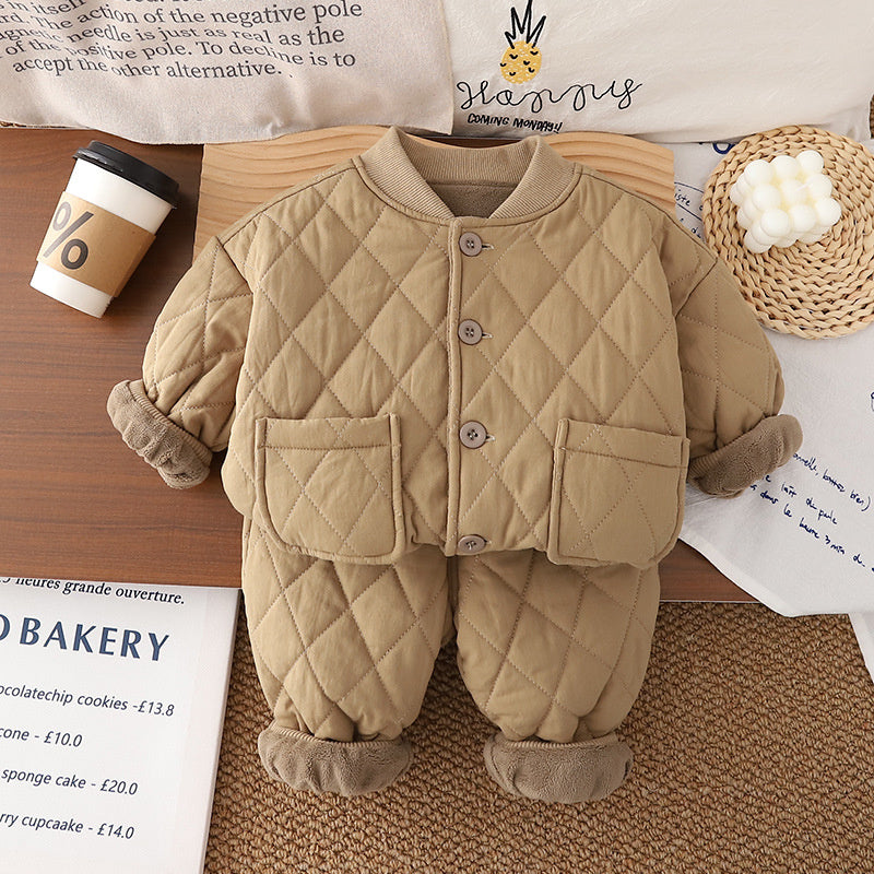 2025 Boys' Baby Casual Simple Winter Fleece Thickened Infant Versatile Pocket Button Cotton Jacket Two-Piece Set