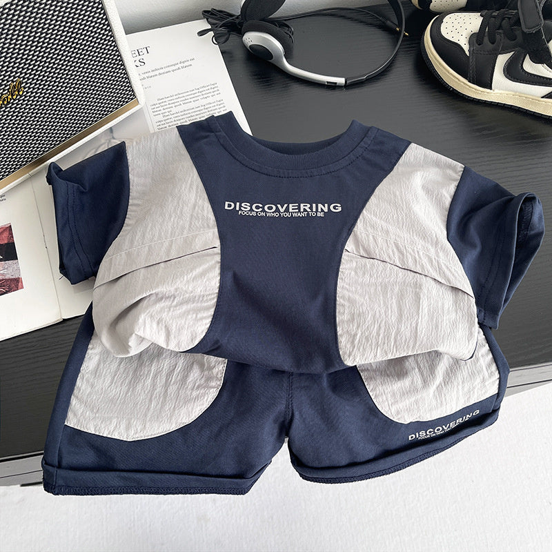 New stylish outfit for boys 2026, baby short-sleeve clothing, children's summer patchwork print two-piece set, trendy
