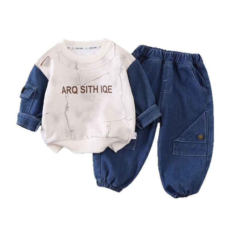 Boys' Outfit 2025 New Style for 1-3 Year Old Boys, Autumn Clothes with Letter Patchwork and Denim Sleeves, Two-Piece Trendy Set