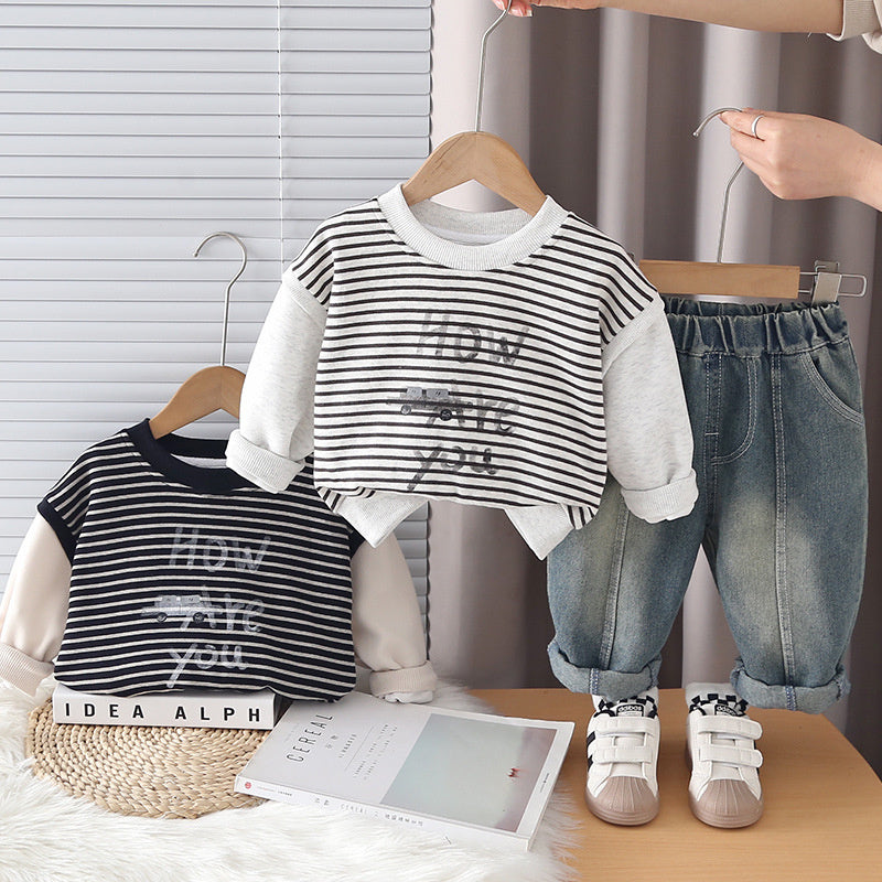 Boys' Outfit 2026 New Children's Striped Letter Casual Two-piece Set for Boys, Trendy Spring and Autumn Clothing