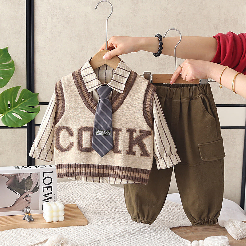 Boys' outfit set, stylish clothing for spring autumn, handsome baby children's wear, British style tie and sweater three-piece set