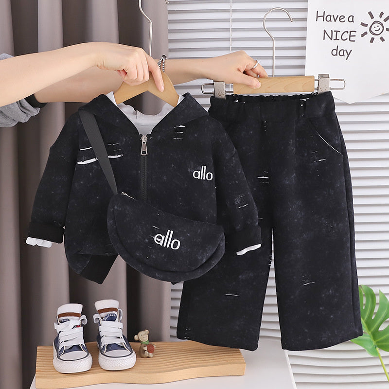 Boys' Outfit: Stylish Fashionable Hooded Jacket with Crossbody Bag and Straight Pants Two-Piece Set for Baby Boys in Spring