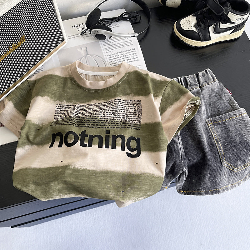 Boys' wide-striped short-sleeve set with small letters, 2026 new model, baby clothing, infant children's wear, summer thin trendy clothes