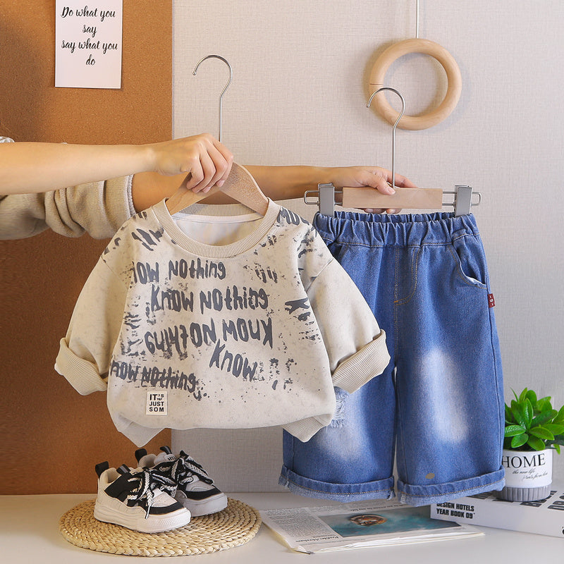 Boys' outfit with stylish letter-print sweatshirt denim pants set, cool spring clothing for toddlers and children