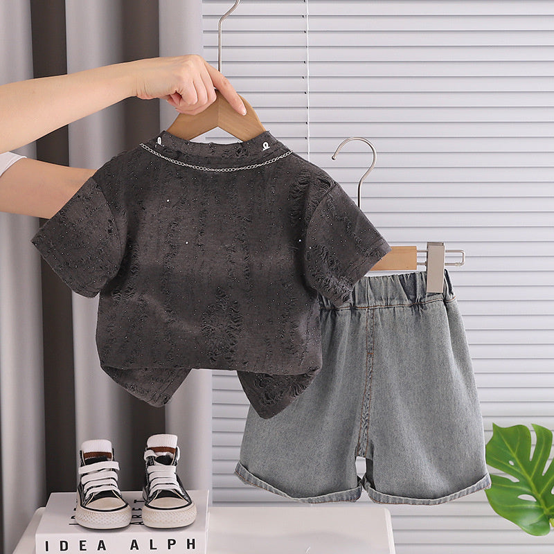 2026 New Summer Tie-Dye Short-Sleeve Stylish Thin Clothes for Baby Boys, Fashionable Two-Piece Set with Necklace