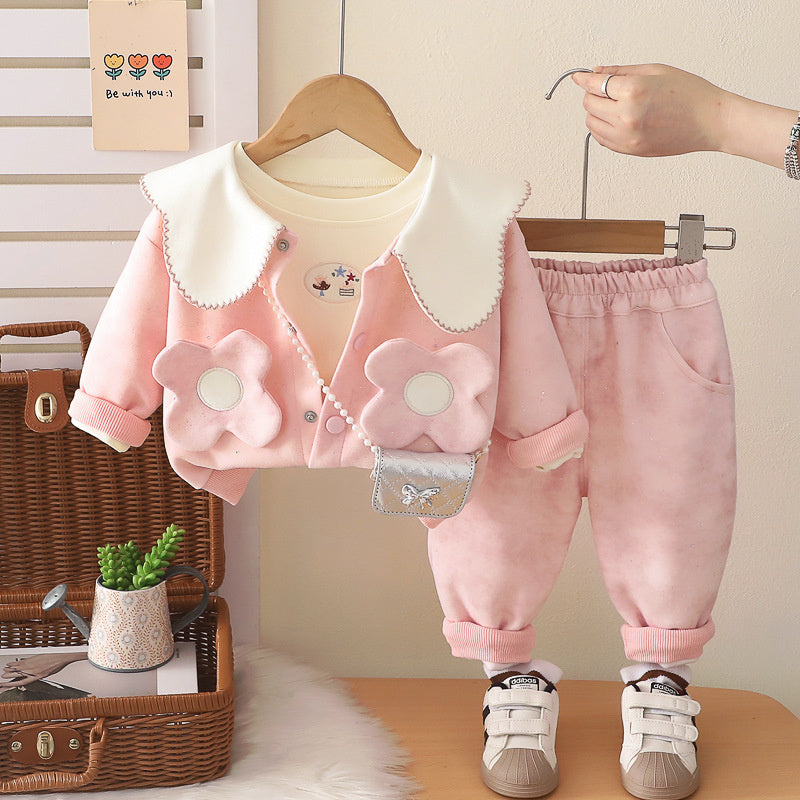 Baby girl autumn outfit set, Korean style fashionable outing clothes, baby floral pocket bag clothing, trendy three-piece set for girls
