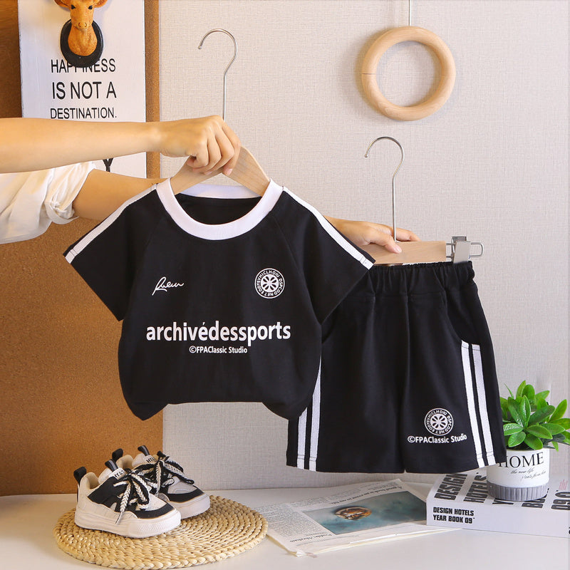 Boys' sports printed short-sleeve suit, 2026 new style, stylish summer clothing for little boys