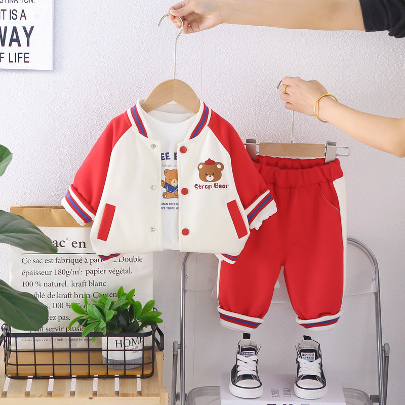 Outfit 2026 New Bear Baseball Suit Baby Cartoon Three-Piece Set Boys' Casual Spring and Autumn Fashionable Children's Clothing