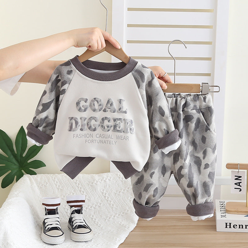 Boys' autumn long-sleeve outfit, children's leopard print patchwork sleeve sweatshirt, trendy and stylish casual two-piece set for spring