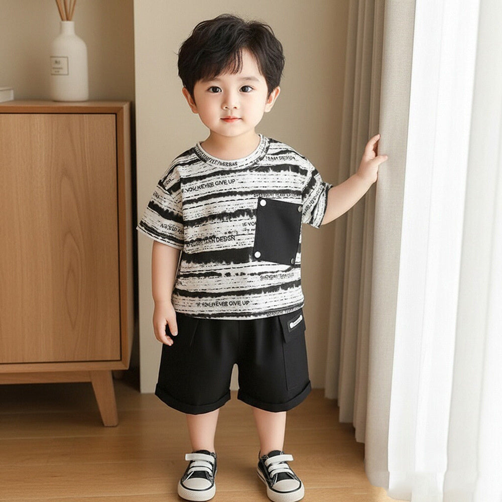 Boys' Outfit 2026 New Fashionable Summer Clothes for Boys Baby Striped Diagonal Pocket Short Sleeve Thin Children's Clothing
