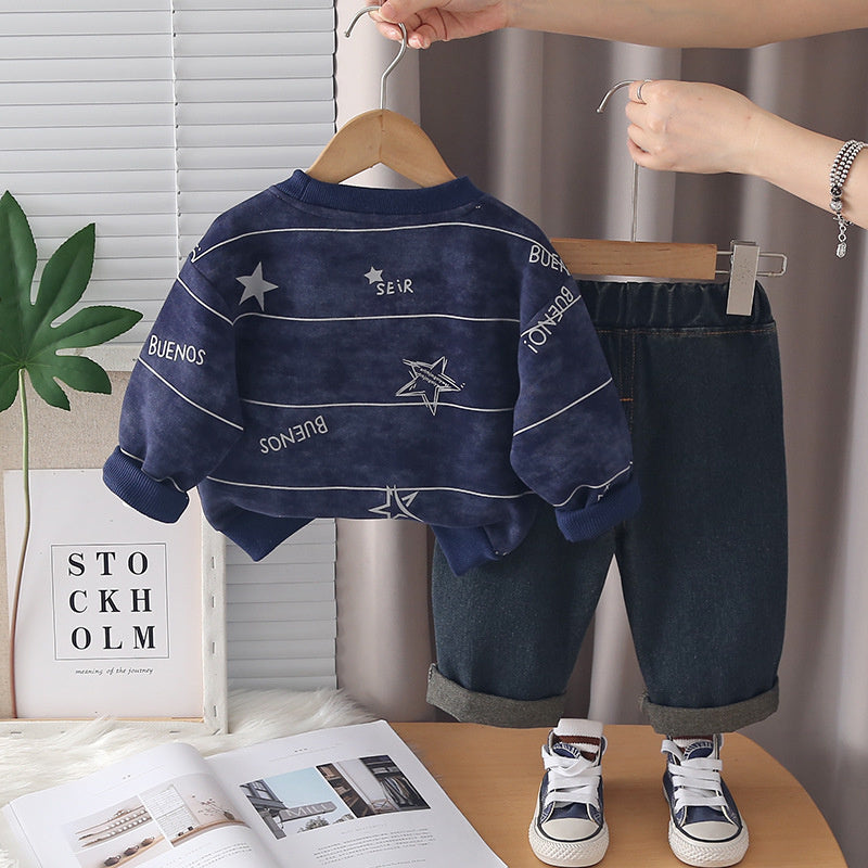 Boys' Autumn Outfit 0-4 Year Olds, Fashionable Baby Clothes Spring Autumn, Two-Piece Set with Star Necklace for Infants and Children