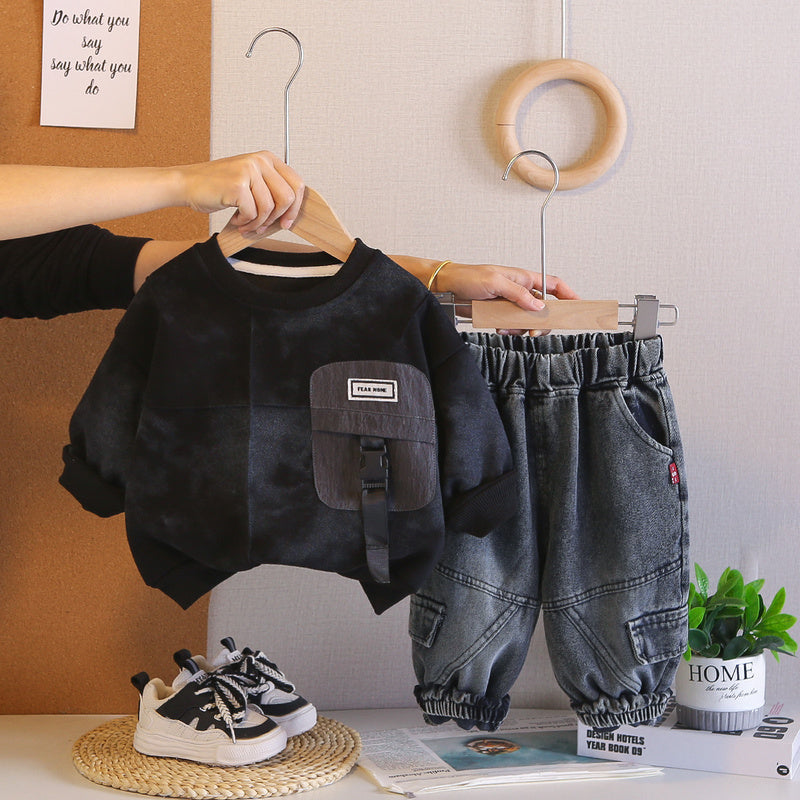 Boys' Round Neck Sweatshirt Set 2026 New Autumn Two-Piece Outfit Trendy Baby Casual Sports Children's Cool Clothes