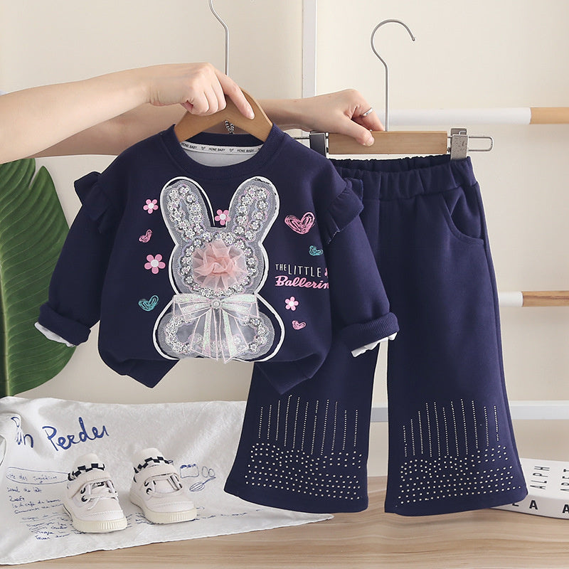 Baby girl casual rabbit sweatshirt two-piece set, children's fashionable outfit, girls' sporty spring and autumn long-sleeve clothing trendy