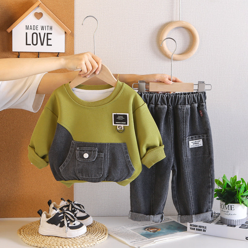 Stylish autumn outfit baby boys, two-piece denim sweatshirt set for boys in spring and autumn, trendy children's clothing