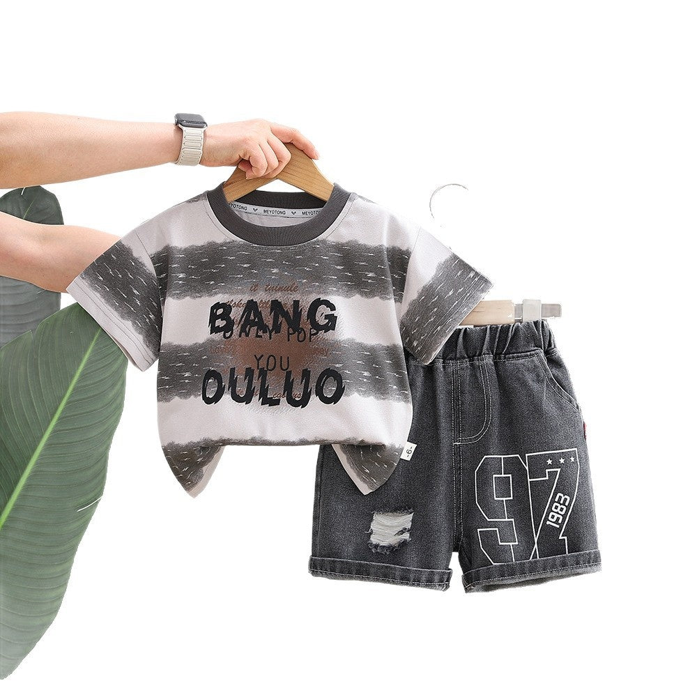 Boys' Summer Outfit 2026 New Stylish Korean Version Children's Gold-Embossed Wide-Striped Short-Sleeve Two-Piece Set Trendy Baby Clothes