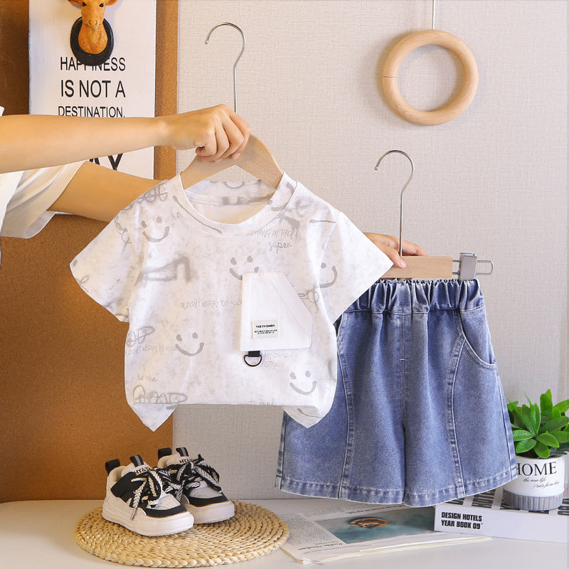 Boys' Summer Outfit 2026 New Short-Sleeve Stylish Children's Smiley Face Pocket Round Neck Casual Baby Two-Piece Set Trendy
