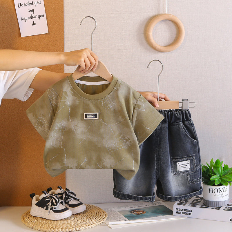 Boys' Outfit 2026 New Stylish Children's Summer Short Sleeve Baby Printed Diamond Sports Two-Piece Set Trendy Kids' Clothing