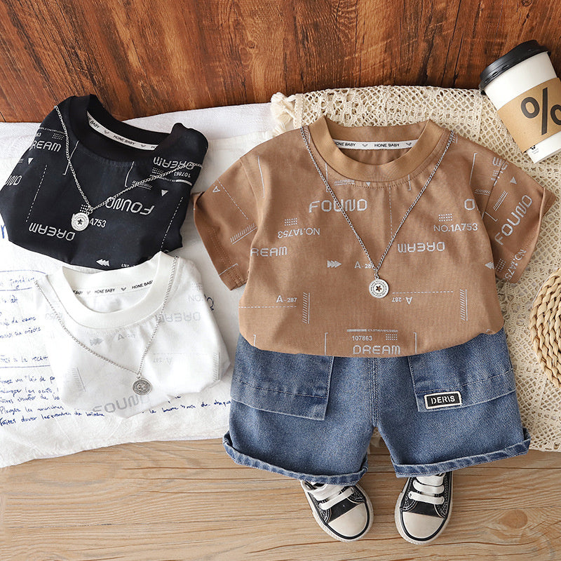 Boys' Summer Outfit 2026 New Fashionable Toddler Stylish Full Silver Letter Print Short Sleeve Two-Piece Set for Boys