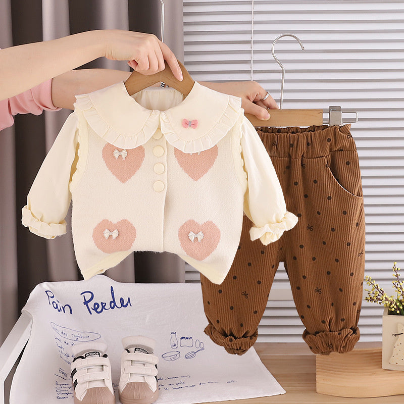 Girls' Autumn Fashionable Outfit, 2-piece for Toddlers and Infants, 1-3 Years Old Baby Girl Spring Clothes, Heart-patterned Sweater Three-piece Set