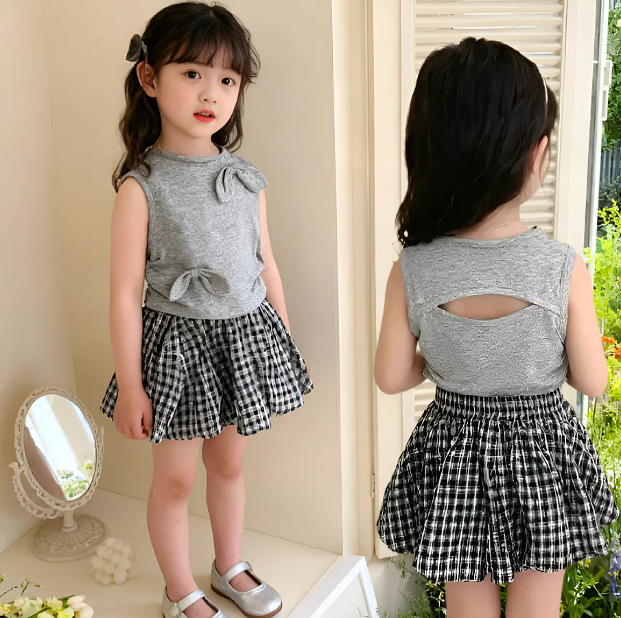 Girls' Summer Cotton Outfit 2025 New Fashionable Baby Girl Vest and Floral Skirt Pants Two-Piece Set