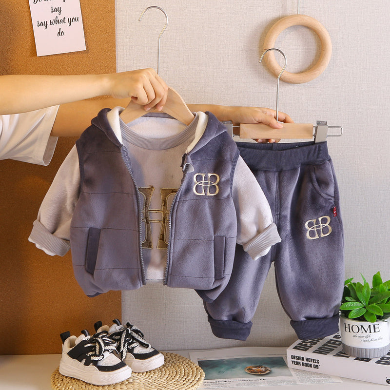 Boys Winter Suit 2025 New Children's Fleece-Lined Thickened Letter Hooded Vest Three-Piece Set for 1 to 3-Year-Old Babies