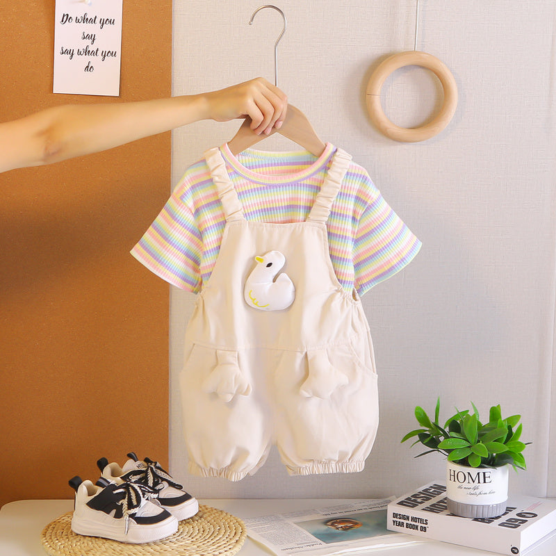 Girls' Summer Outfit: Stylish and Cute Short-Sleeve for Babies, Korean Version Cartoon Duckling Overalls Two-Piece Set