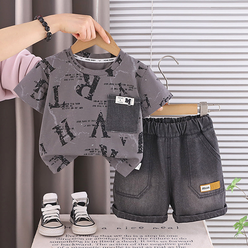 Boys' Outfit 2026 New Style Infant Children's English Pocket Short Sleeve Two-Piece Set Stylish Baby Summer Casual Wear