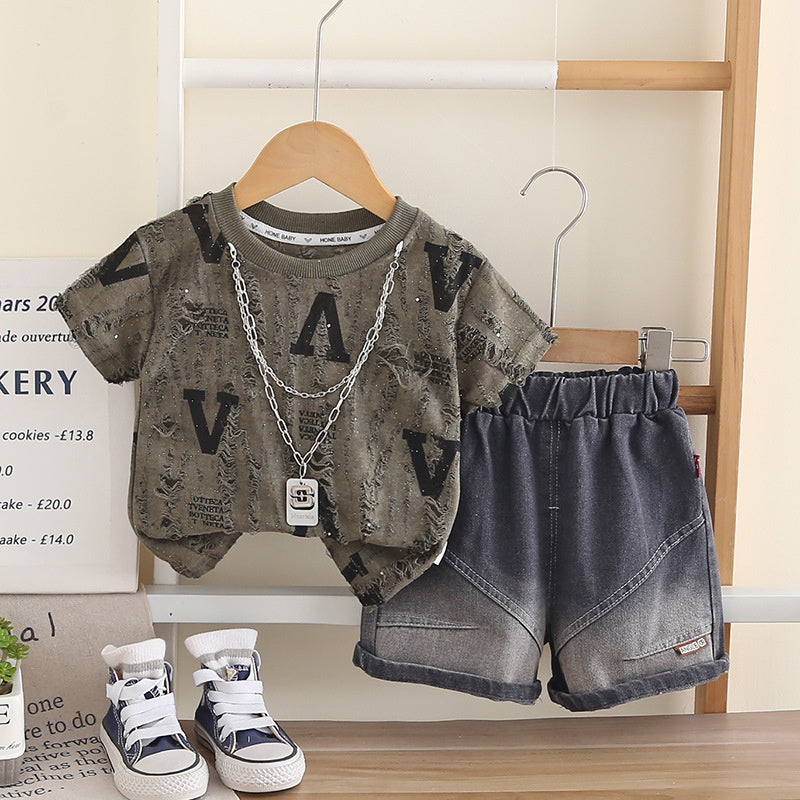 Boys' Summer Clothing 2026 New Fashionable Outfits for Baby Boys Trendy Children's Letter Necklace Round Neck Short Sleeve Set