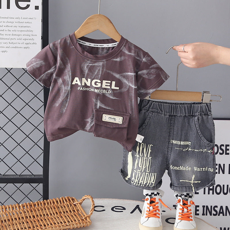Boys' Summer Outfit 2026 New Fashionable Children's Printed Letter Pocket Short Sleeve Shorts Two-Piece Set Baby Trendy
