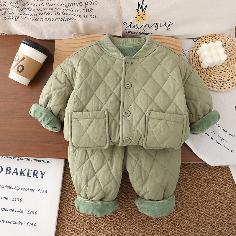 2025 Boys' Baby Casual Simple Winter Fleece Thickened Infant Versatile Pocket Button Cotton Jacket Two-Piece Set