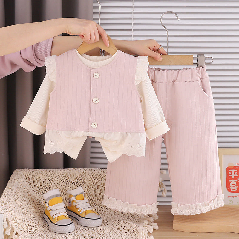 Stylish Spring and Autumn Outfit for Girls, 2026 New Korean Fashionable Baby Girl Lace Vest Three-Piece Set