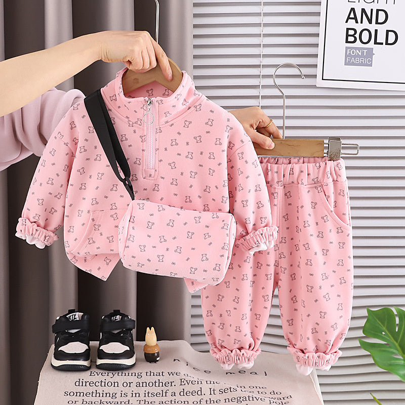 Girls' Autumn Outfit Set, Stylish Baby Girl Spring/Autumn Full-Print Bear Crossbody Bag Two-Piece Set for Infant Girls