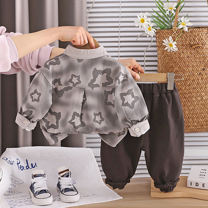 Boys' Spring Autumn Fashionable Outfit 2026 New Style Full-Leaf Pattern Cardigan Three-Piece Set for Infants and Toddlers Trendy Clothes
