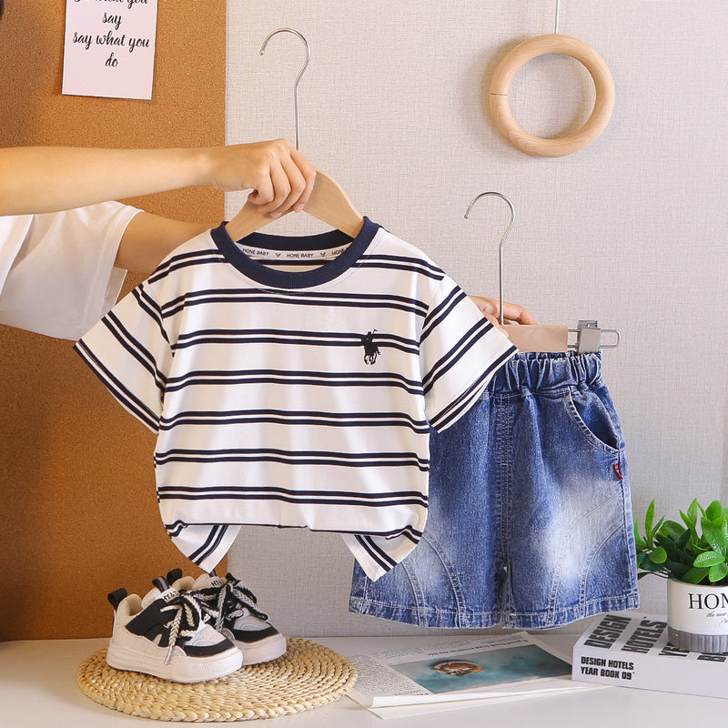 Boys' Round Neck Striped Short Sleeve 2026 New Children's Wear Baby Sports Summer Outfit Stylish Two-Piece Set