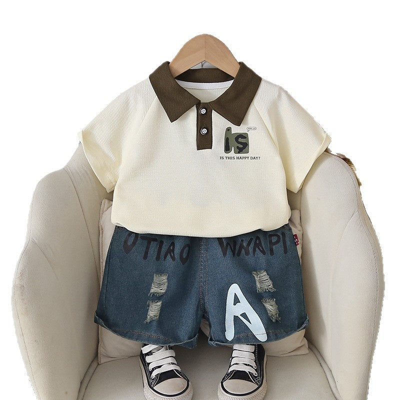 Boys' Outfit 2026 New Cool and Stylish Children's Summer Clothes Baby Letter Print Turn-down Collar Short Sleeve Two-piece Set Trendy
