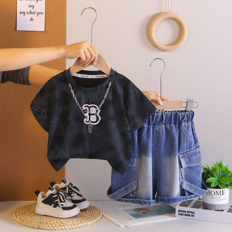 Boys' Summer Lightweight Set 2026 New Fashionable Children's Letter Necklace Short Sleeve Shorts Baby Two-Piece Trendy Outfit