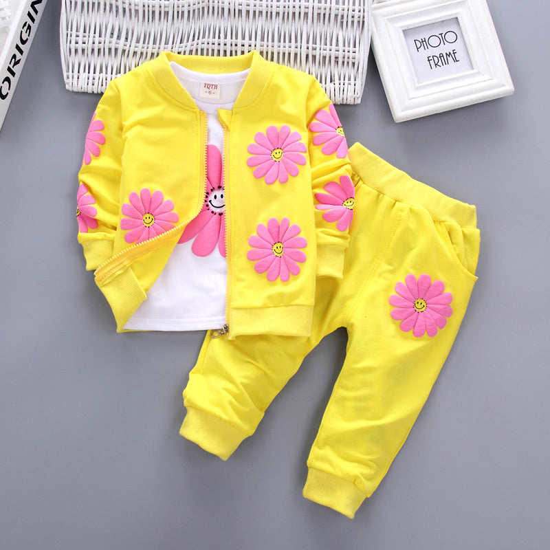 Children's clothing stylish outfit 2026, spring and autumn wear 2-3 year old little girls, long-sleeved cartoon three-piece set for toddlers 7