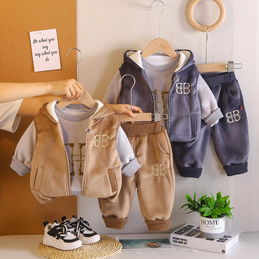 Boys Winter Suit 2025 New Children's Fleece-Lined Thickened Letter Hooded Vest Three-Piece Set for 1 to 3-Year-Old Babies