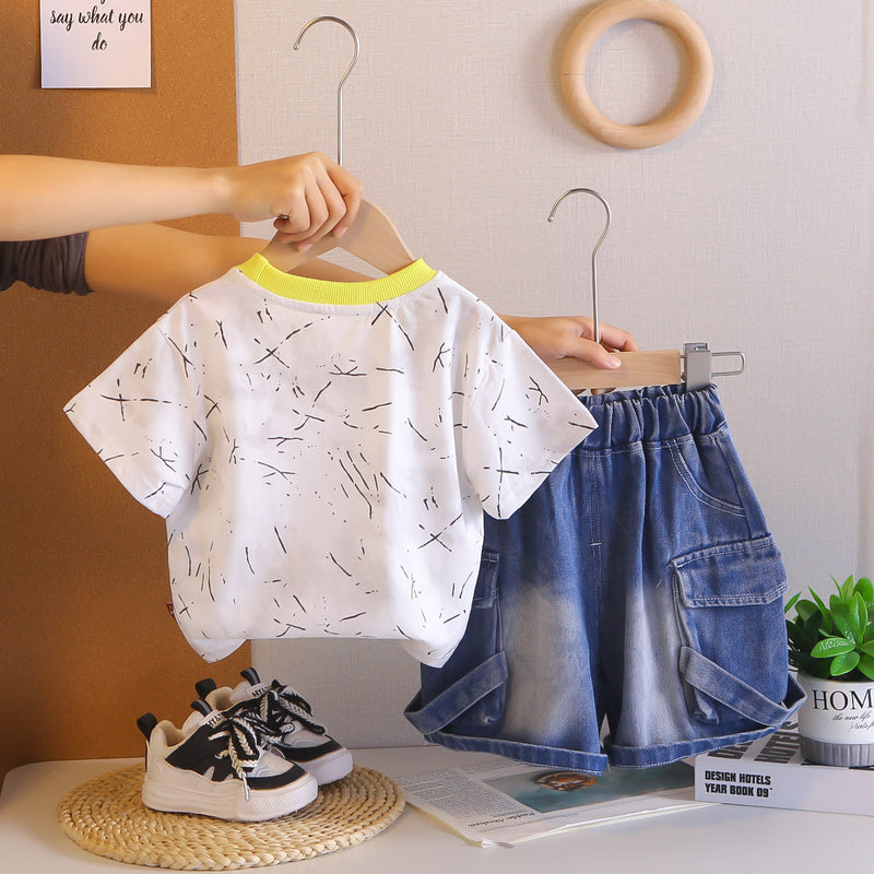 Children's clothing for boys, 2026 new stylish baby set with letter necklace, short-sleeved thin two-piece summer outfit
