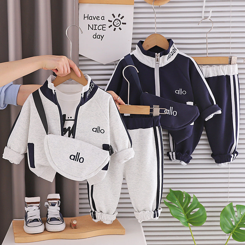 Boys' Spring Outfit 2026 New Fashionable Three-Piece Set with Letter Print on Collar Crossbody Bag, Stylish for Toddlers and Infants