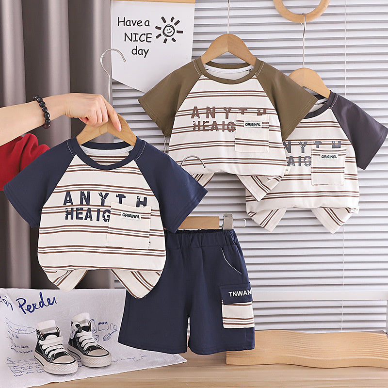 Boys' striped letter short-sleeve set, baby clothes, summer outfit for infants and children, two-piece children's clothing, trendy style