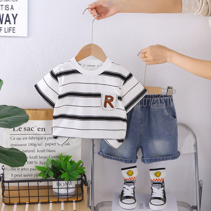 Children's Summer Outfit 2026 New Korean Style Boys' Striped Letter Print Round Neck Short Sleeve Shorts Two-Piece Set Trendy