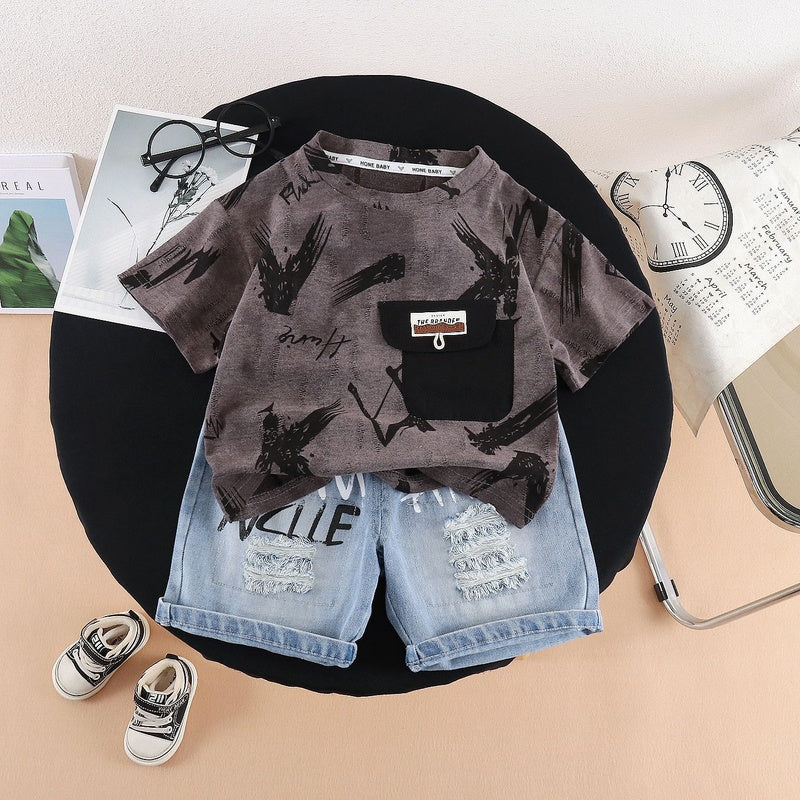 Boys' Summer Outfit 2026 New Style Diagonal Pocket Short Sleeve Shorts Two-Piece Set Stylish Baby Clothes Children's Wear