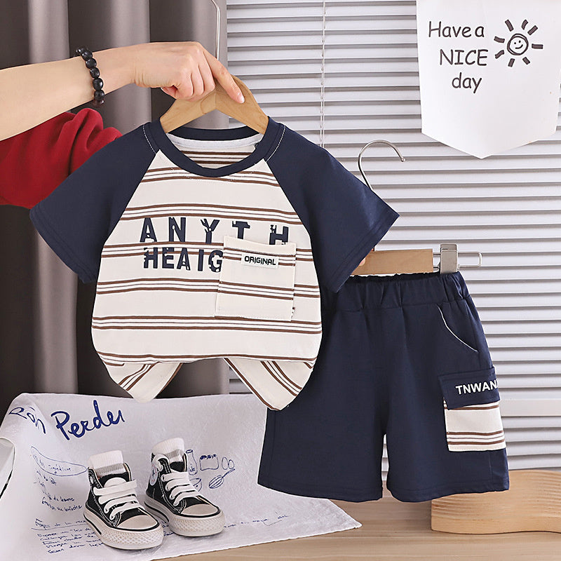 Boys' striped letter short-sleeve set, baby clothes, summer outfit for infants and children, two-piece children's clothing, trendy style