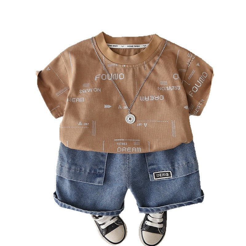 Boys' Summer Outfit 2026 New Fashionable Toddler Stylish Full Silver Letter Print Short Sleeve Two-Piece Set for Boys