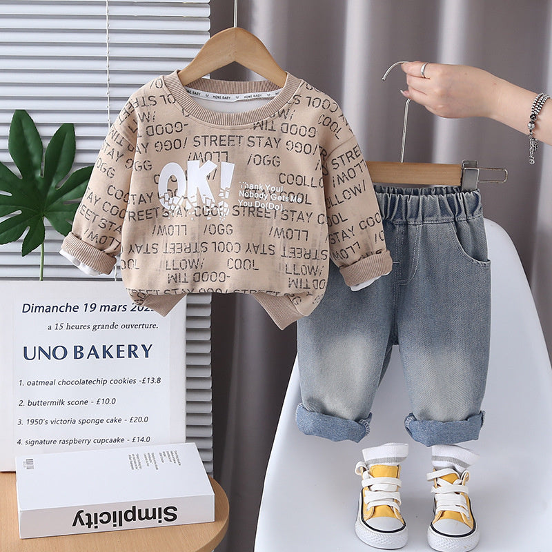 Boys' Outfit 2025 New Stylish Children's Baby Casual Spring and Autumn Letter Round Neck Sports Two-Piece Set