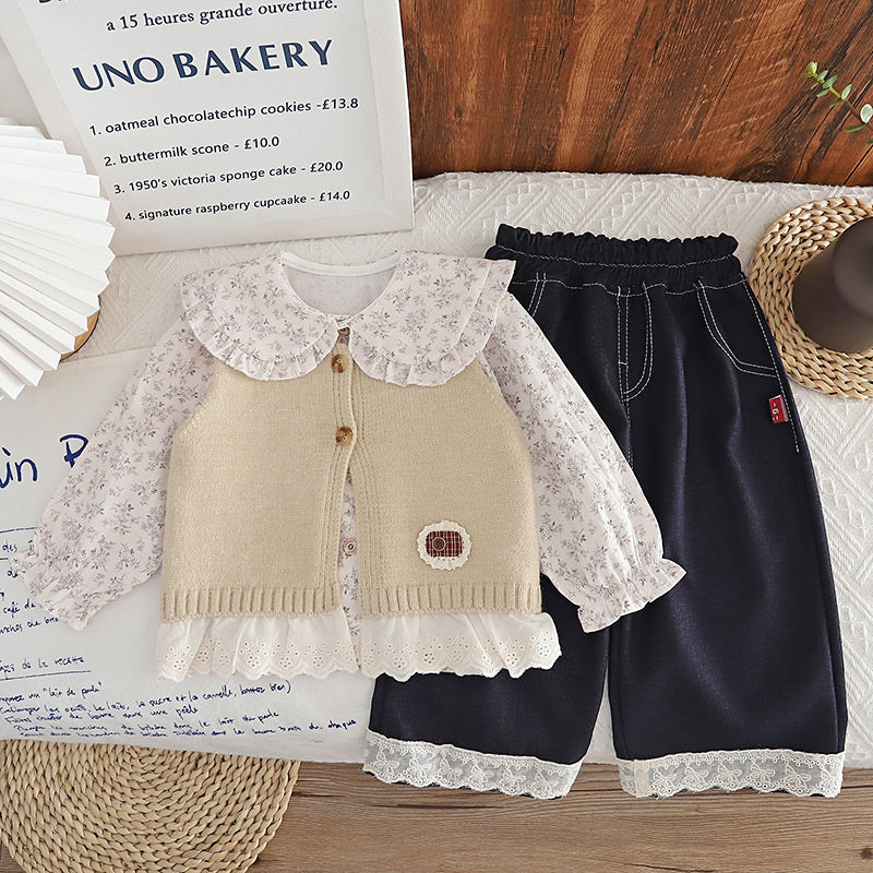 Girls' and Autumn 2026 New Fashionable Children's Casual Spring Outfit with Lace Cardigan Three-Piece Set
